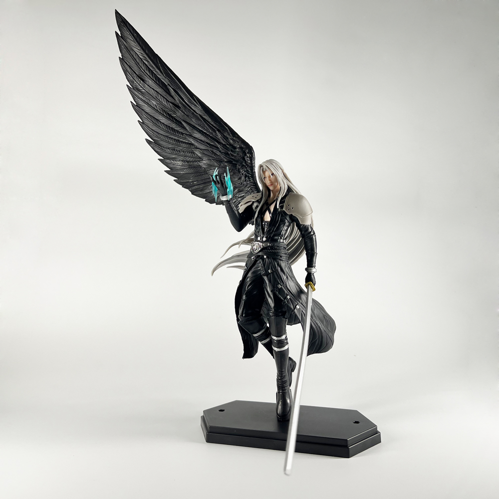 新作 リバース セフィロス アニメ フィギュア 片翼の天使  - Model Kit Final Fantasy のレビューと価格