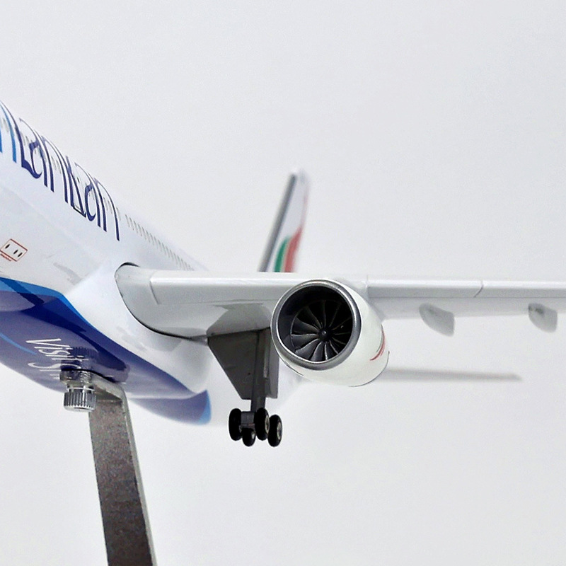 47cm スリランカ A330 ダイキャスト樹脂製飛行機モデ - Resin Kit Cast のレビューと価格